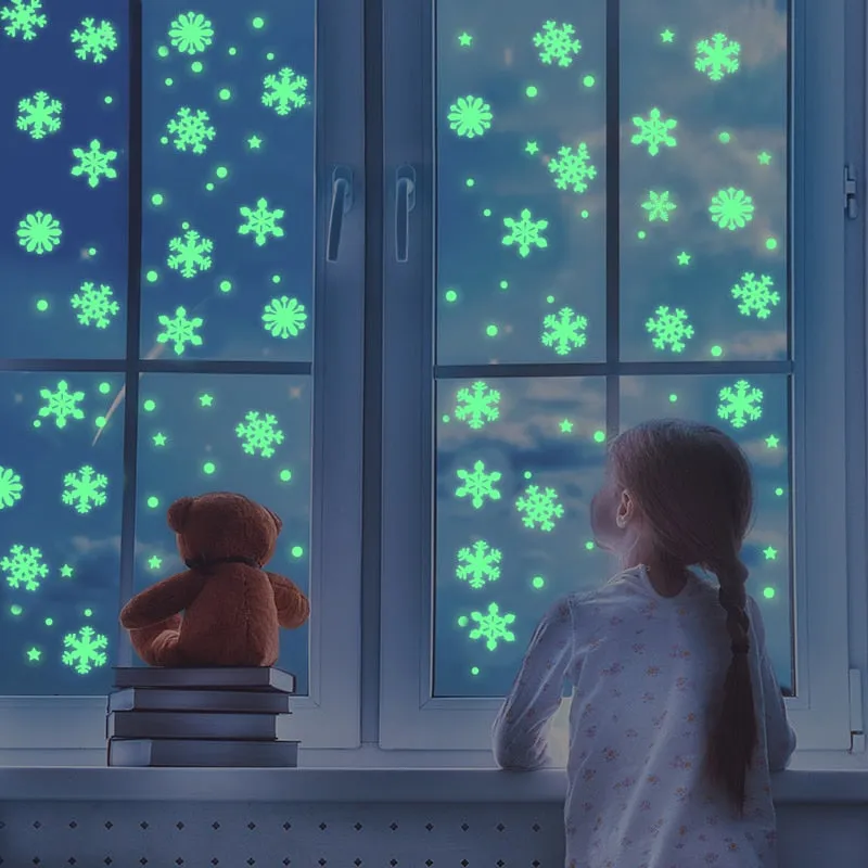 50Pcs Luminous Snowflake Wall Stickers