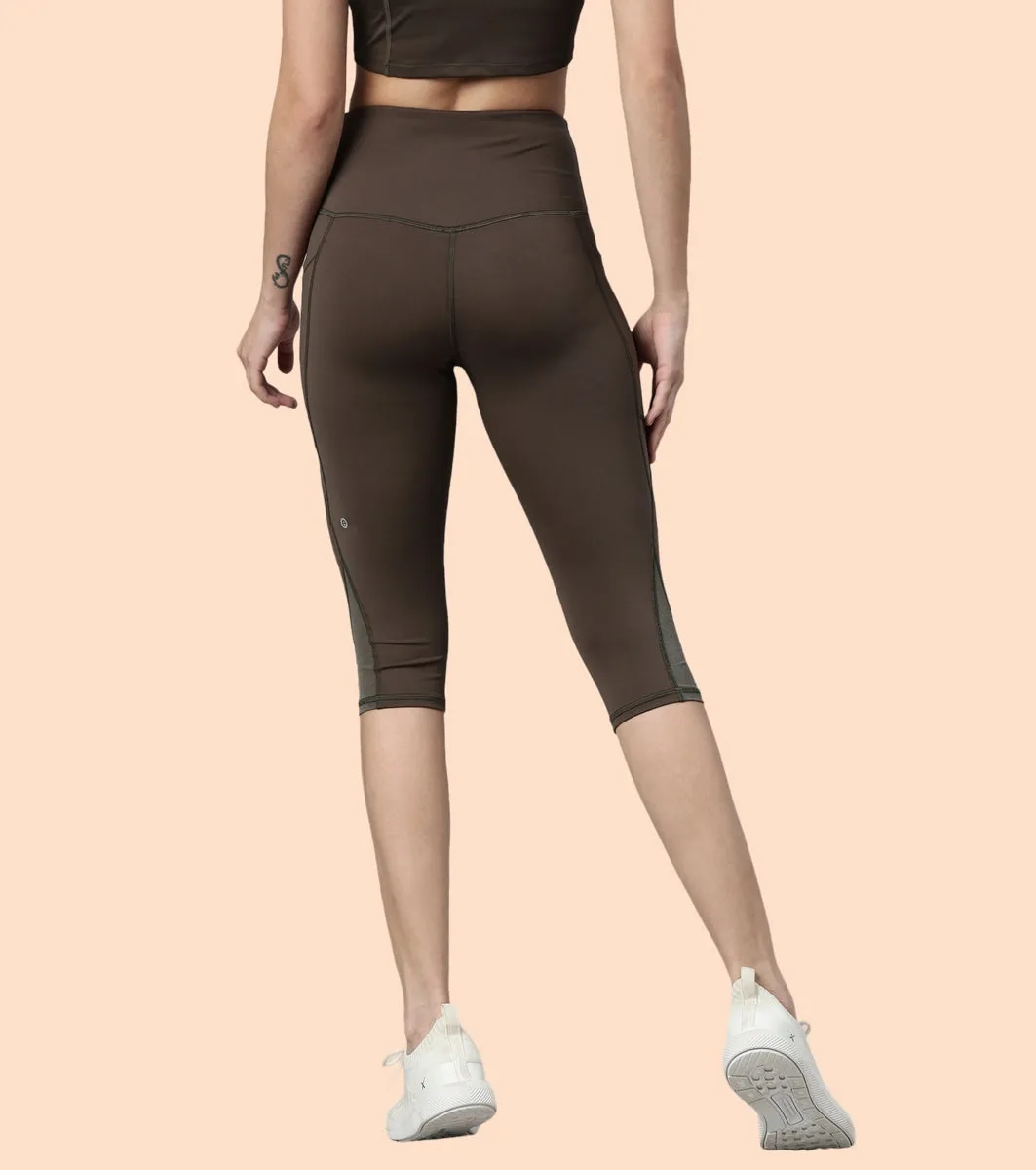 Active Capri Legging| Dry Fit Active Capri Legging With Reflective Graphic