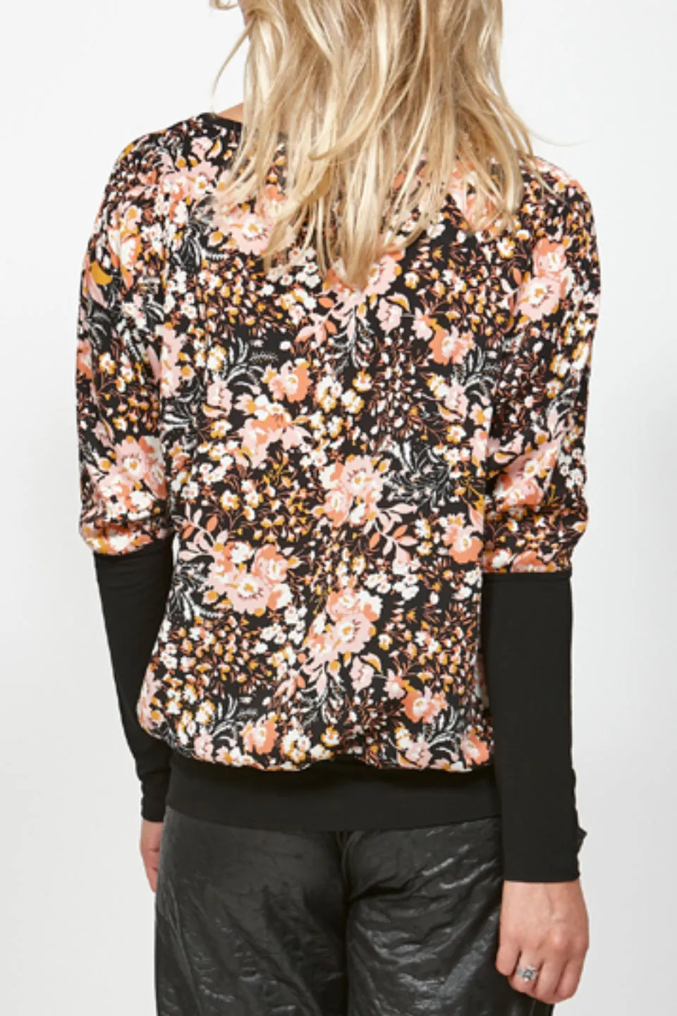 Blast Floral Sleeve Black Top