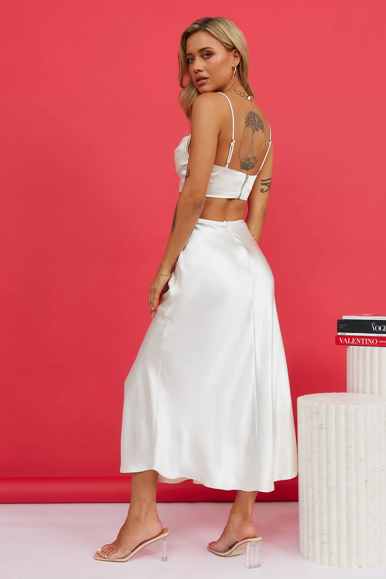 Chasing Heartbeats Midi Skirt Cream