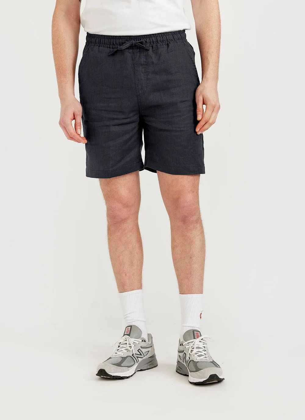 Linen Shorts | Black