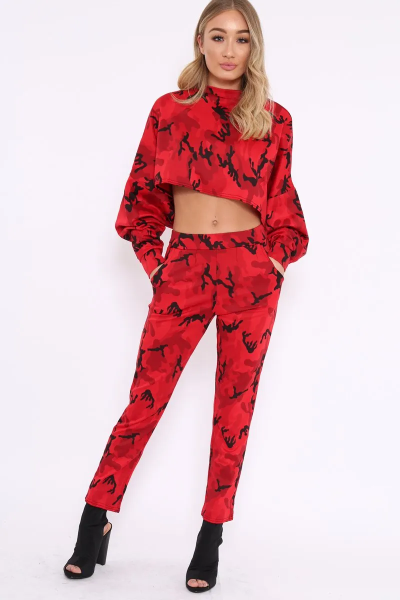 Red Camo Cropped Batwing Jumper - Lizy