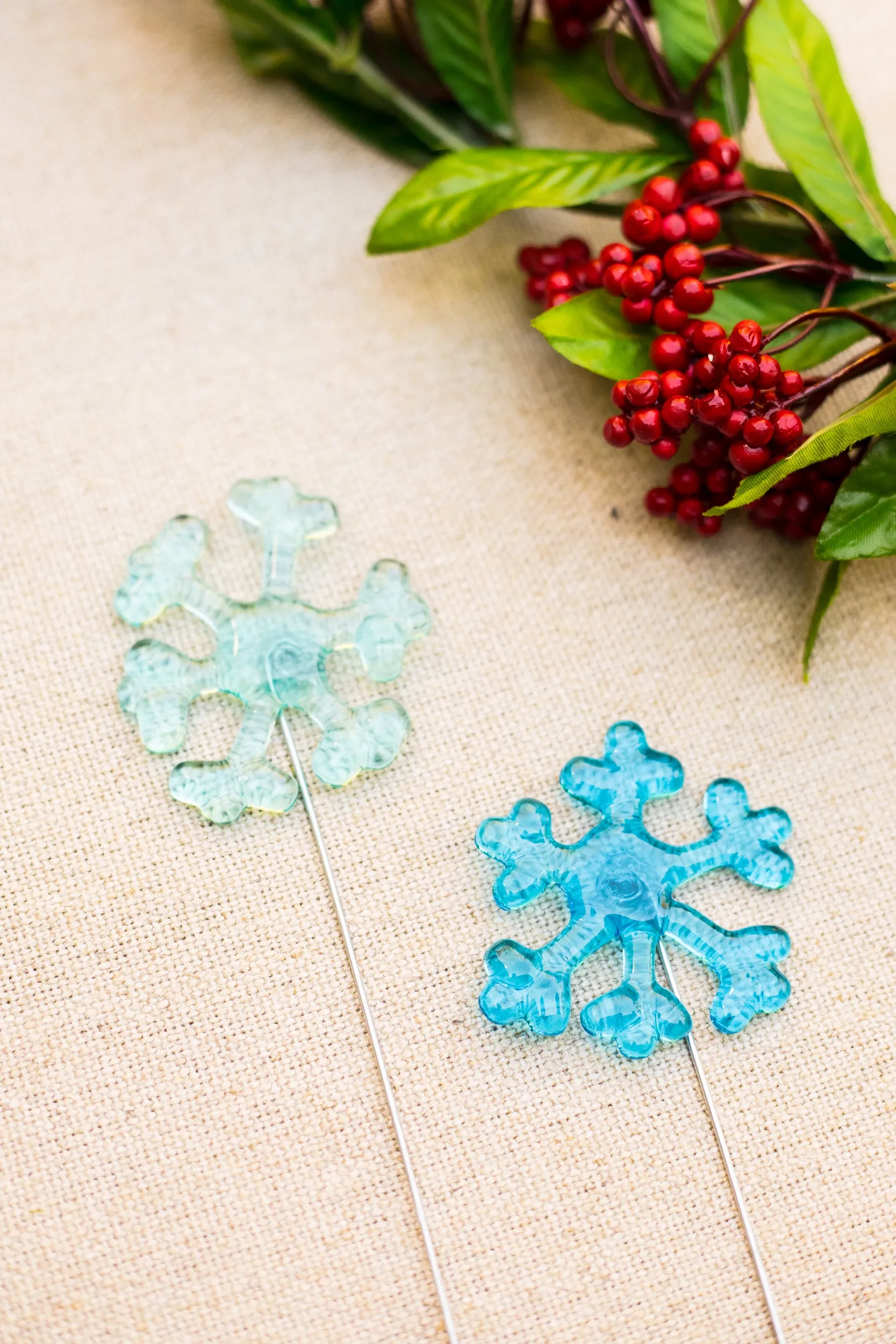 Snowflake Plant-  Stakes Set of 2